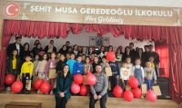 Halkla İlişkiler ve Tanıtım Programı Öğrencilerinden Şehit Musa Geredeoğlu İlkokuluna Sosyal Sorumluluk Ziyareti